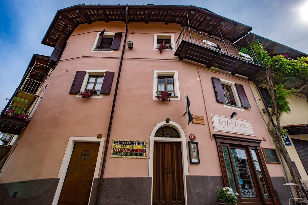 Dimora San Sebastiano Bed and Breakfast Neive Exteriör bild